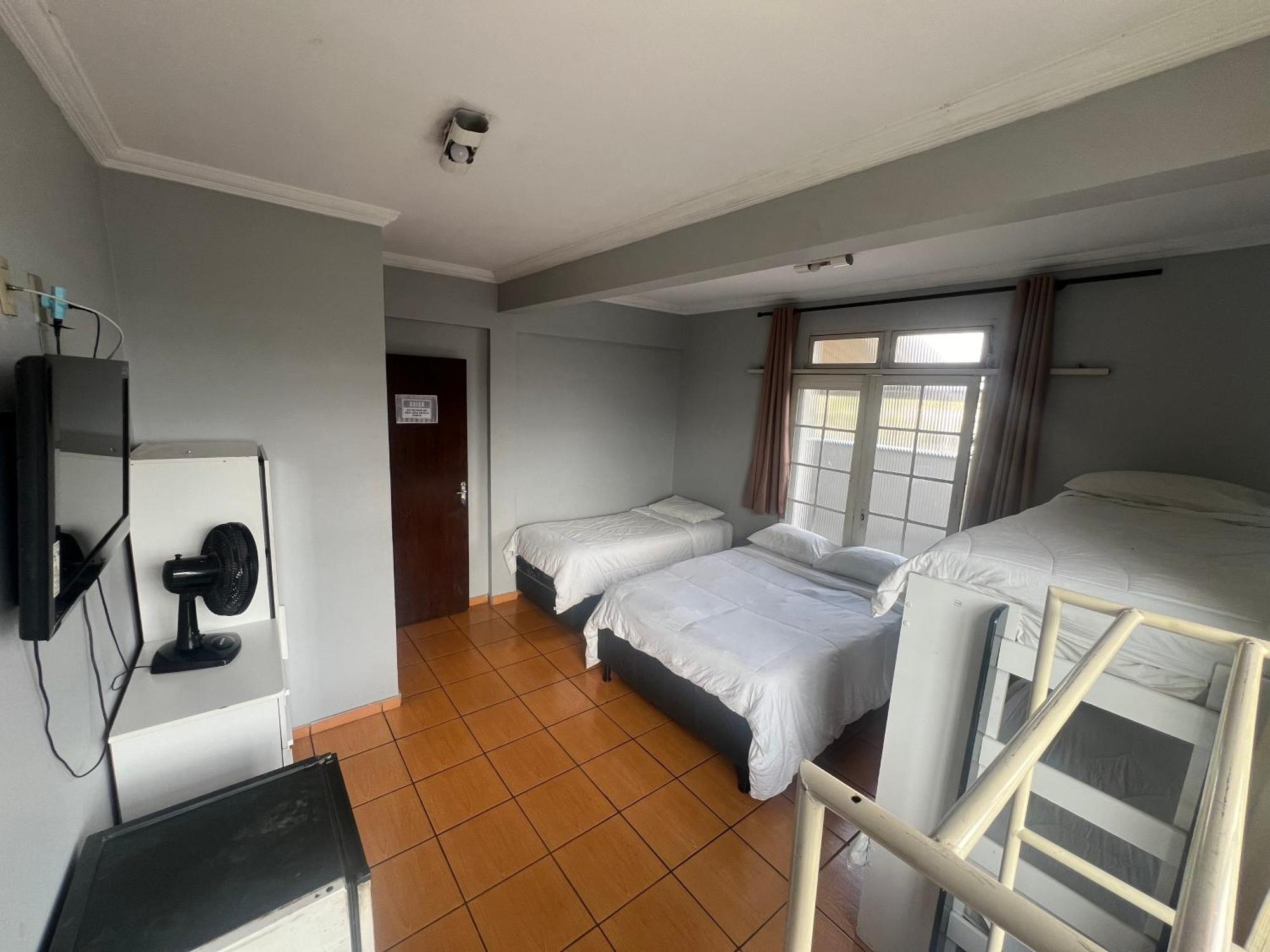 Premium Center Hotel Бетим Екстериор снимка